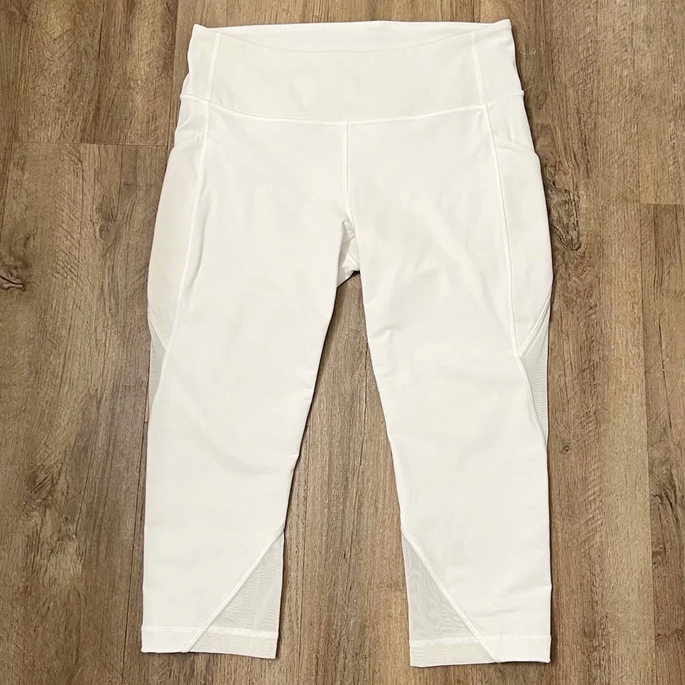 Lululemon Women's Sweat Your Heart Out‎ Crop Leggings In White Size 10